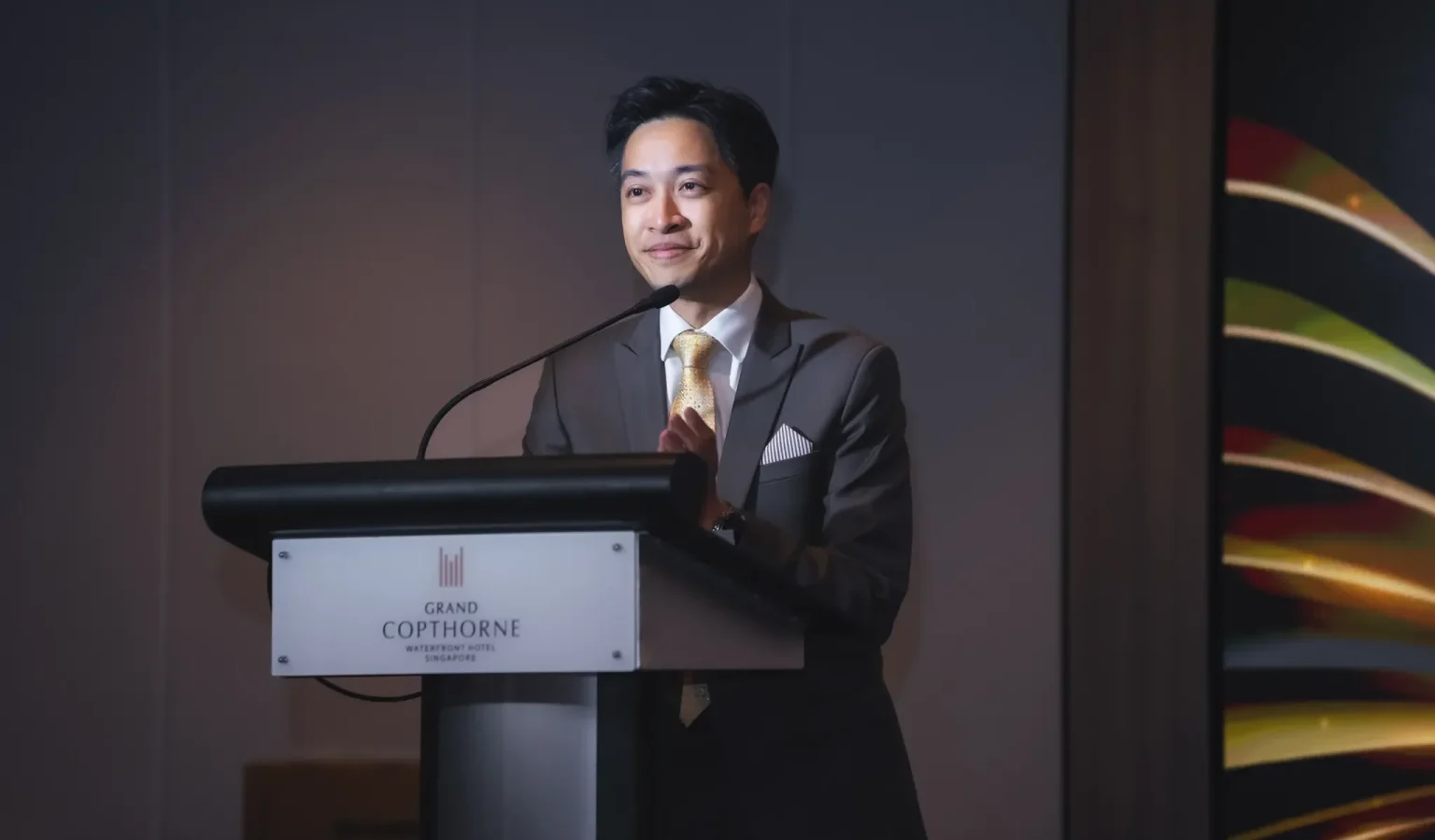 Executive Director Mr Kwek Eik Sheng addresses the team, celebrating 30 years of Millennium Hotels and Resorts